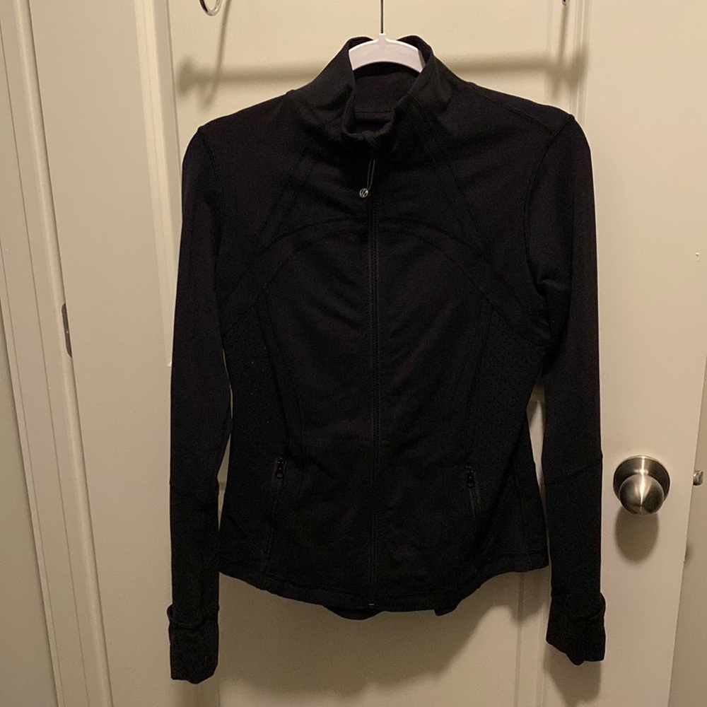 LULULEMON DEFINE JACKET PERFORATED LUON *BLACK 10